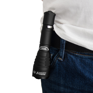  Armytek Predator Pro v3    XHP35 High Intensity